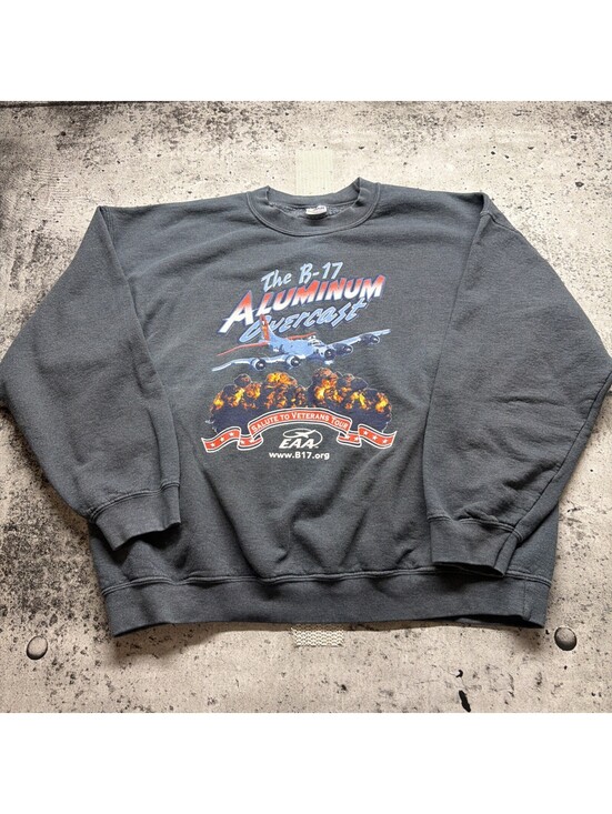 Gildan Other - EAA 17 Airplane Crewneck Sweatshirt sz XL Grey
